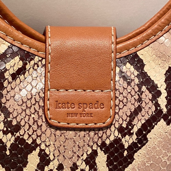 KATE SPADE | Vintage Python Hobo - Picture 4 of 7
